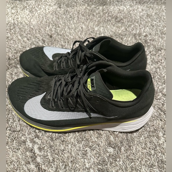 Men's | NIKE ZOOM FLY | Size 12 - Picture 4 of 4